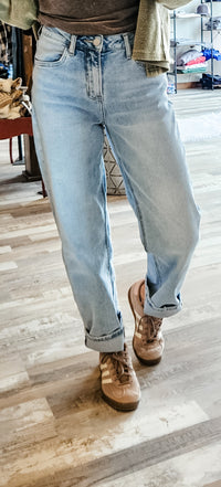 Blake Barrel Jeans