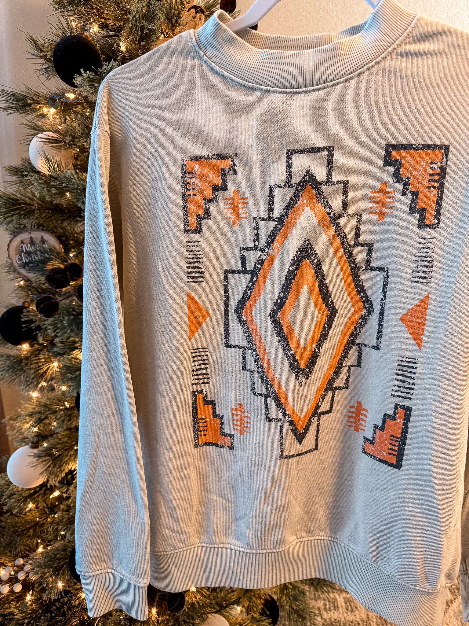 Tennessee Vintage Aztec Crew